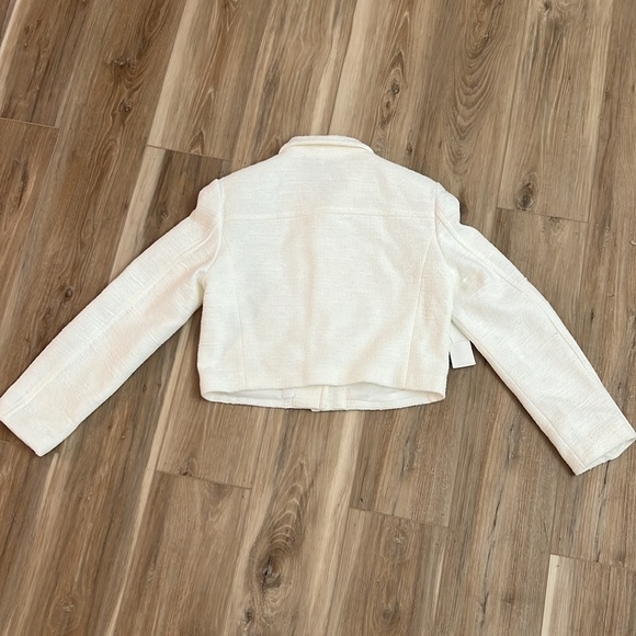 Aritzia Babaton Frances Jacket. Tweed Button Front Blazer. Cream Color - Picture 3 of 4